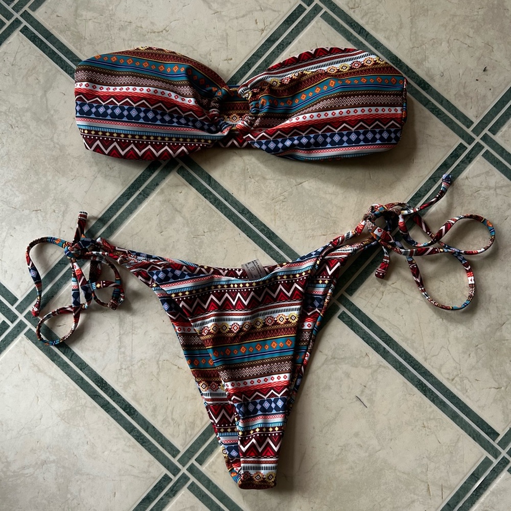 Multicolor Patterned Small Bikini